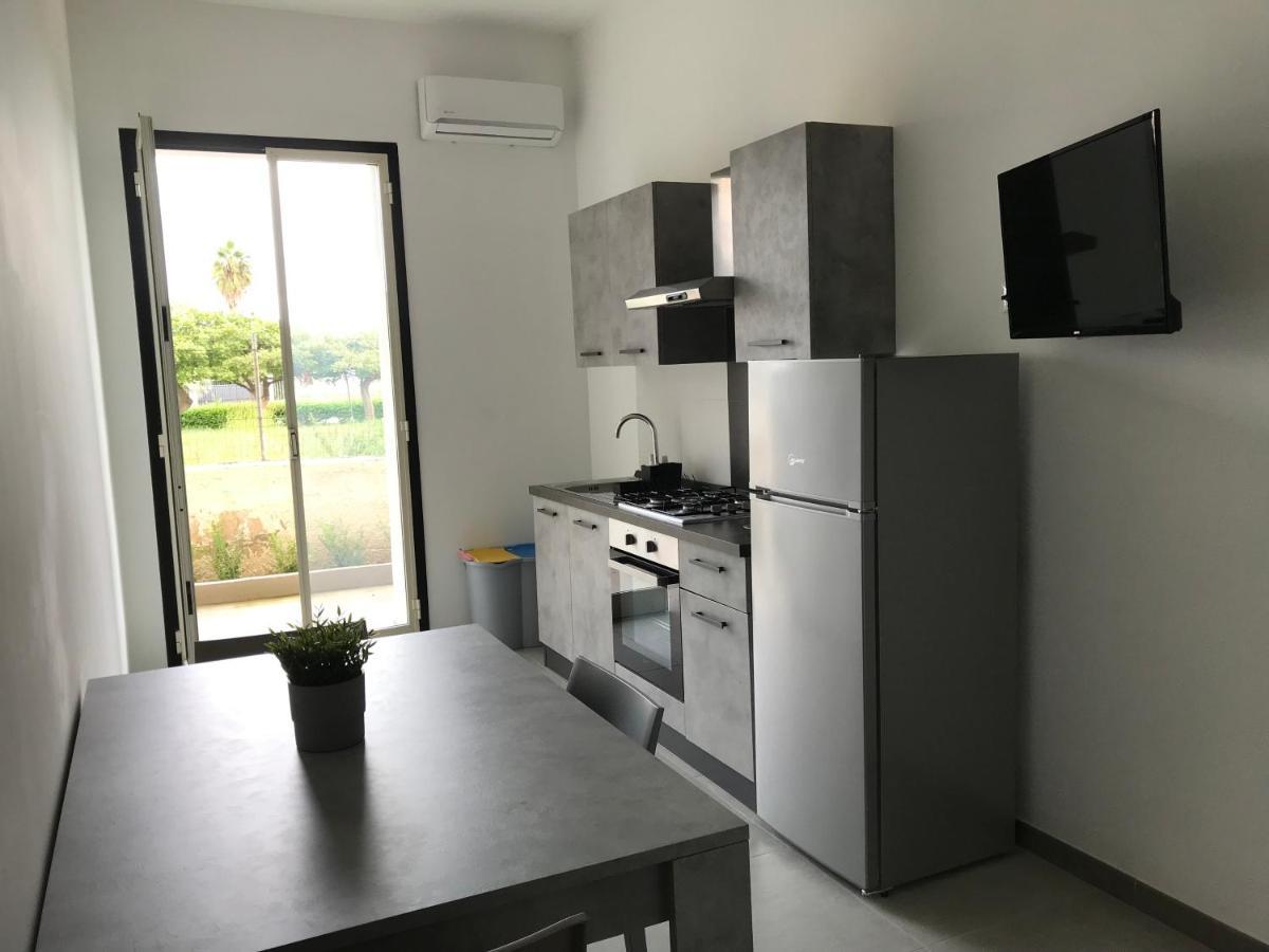 Scogliera Apartments อาโวลา ภายนอก รูปภาพ