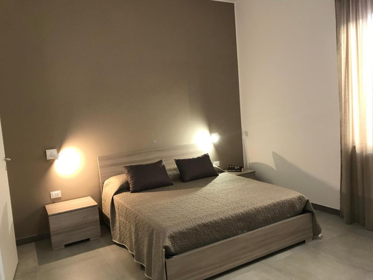 Scogliera Apartments อาโวลา ภายนอก รูปภาพ