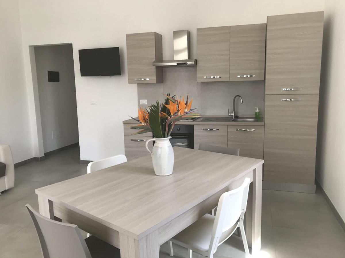 Scogliera Apartments อาโวลา ภายนอก รูปภาพ